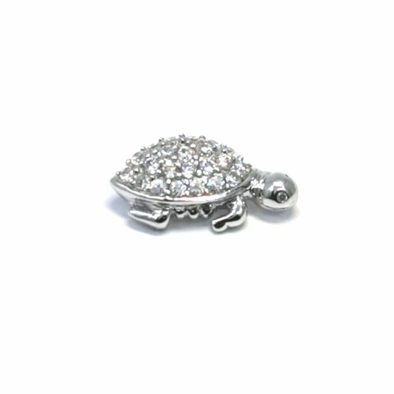 Silver stone turtle pendant