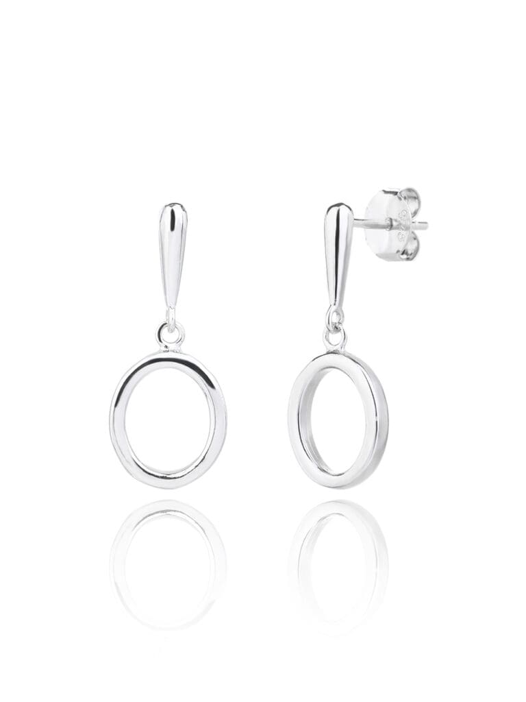 Silver design circle earrings