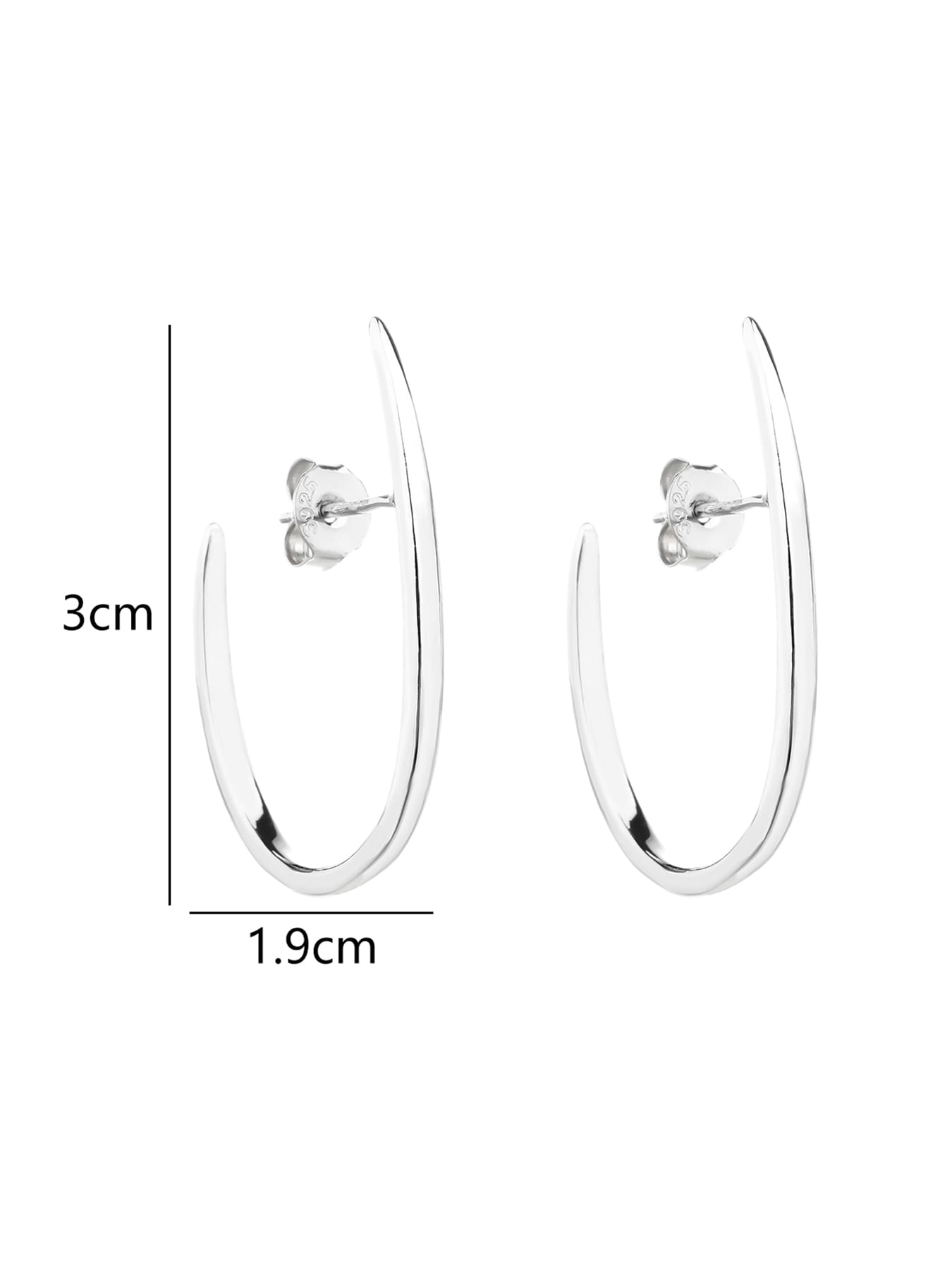 Ezüst minimalista design fülbevaló ívelt formával_2