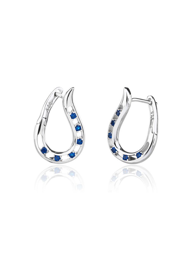 Curved, airy, dark blue stone and silver earrings with a rhodium plating