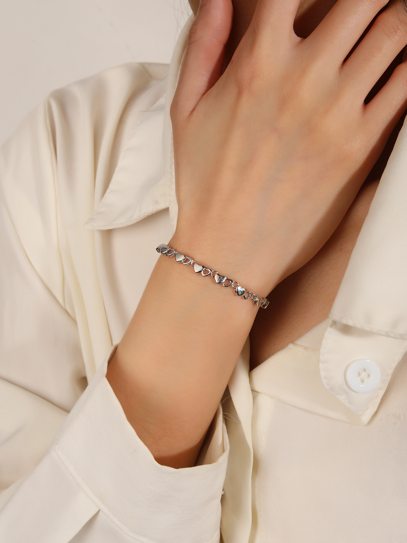 AG 925 Silver Solid-Heart Bracelet, Rhodium-Plated 4