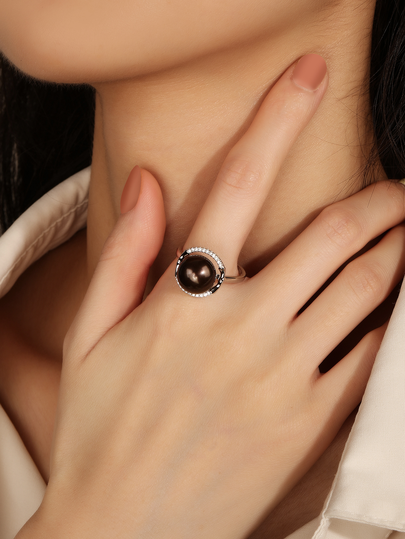 Black cultured freshwater pearl ring with cubic zirconia stones, made of rhodium-plated 925 sterling silver, size 4